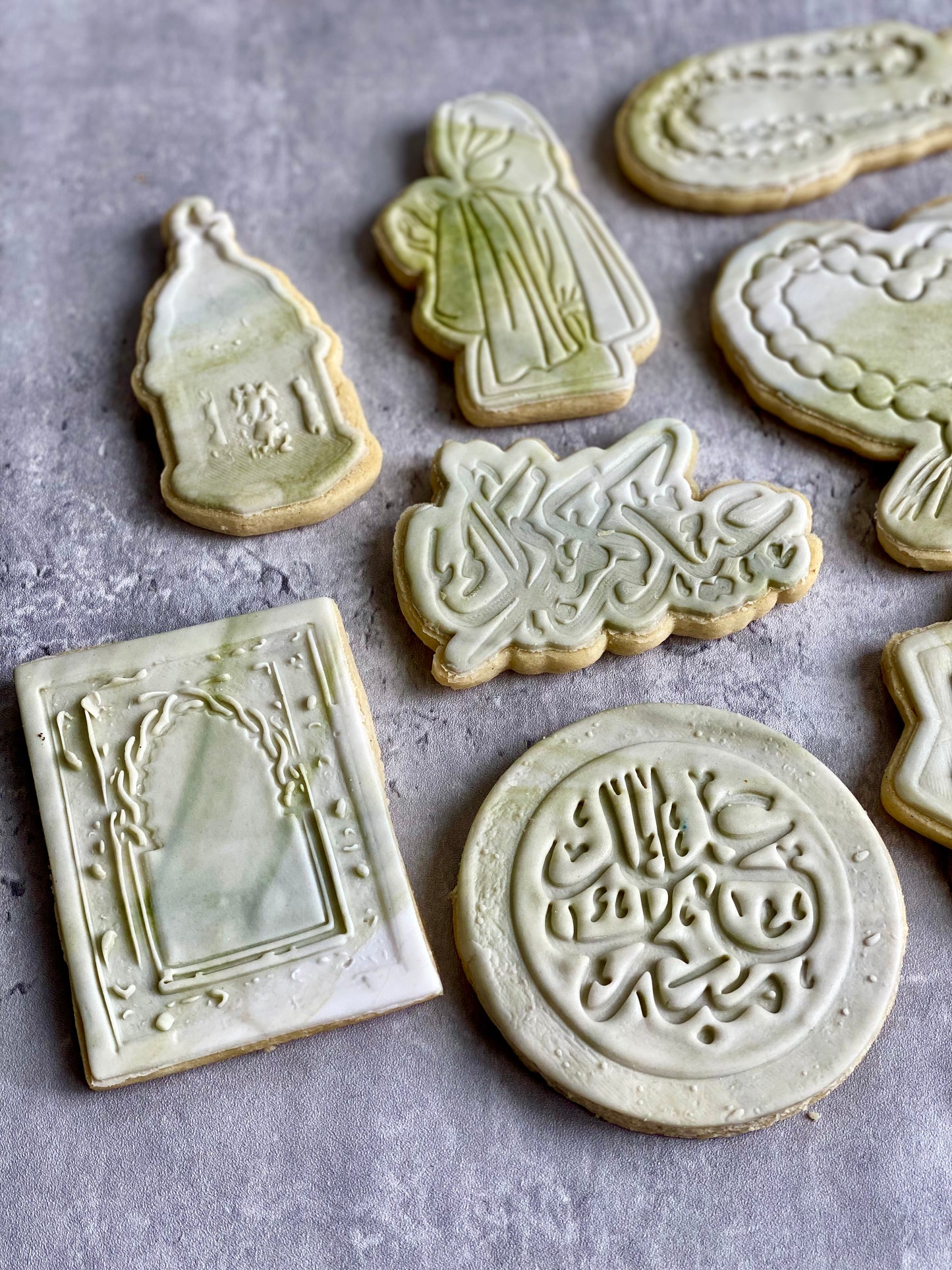 Eid Soft Vanilla Bean Sugar Cookies (Marbled Taupe Green)